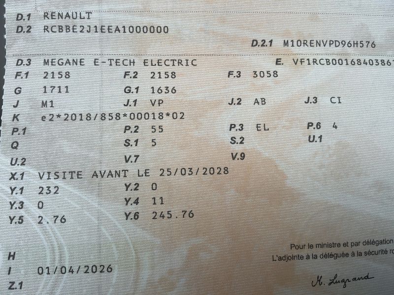Renault Megane E-Tech EV60 Iconic — zdjęcie 15