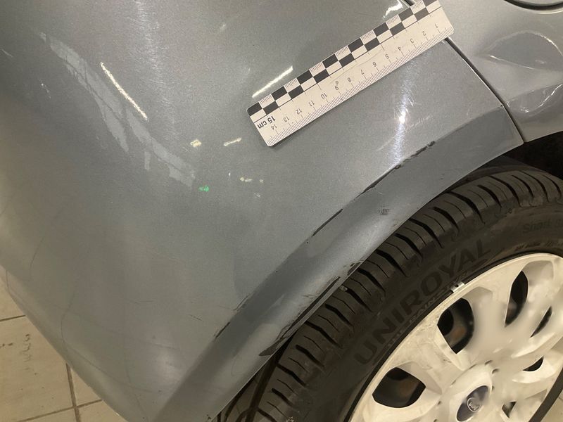 Ford Ka 1.2 Titanium 2013 – снимка 31