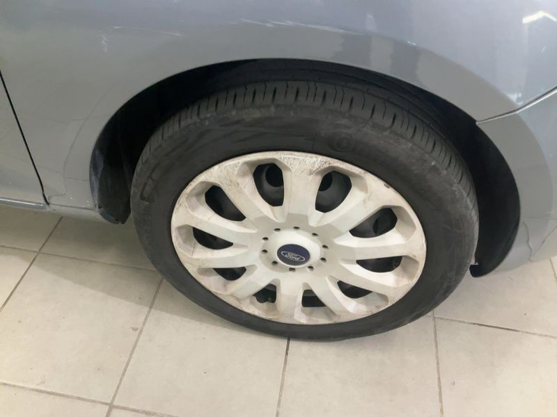 Ford Ka 1.2 Titanium 2013 – снимка 11