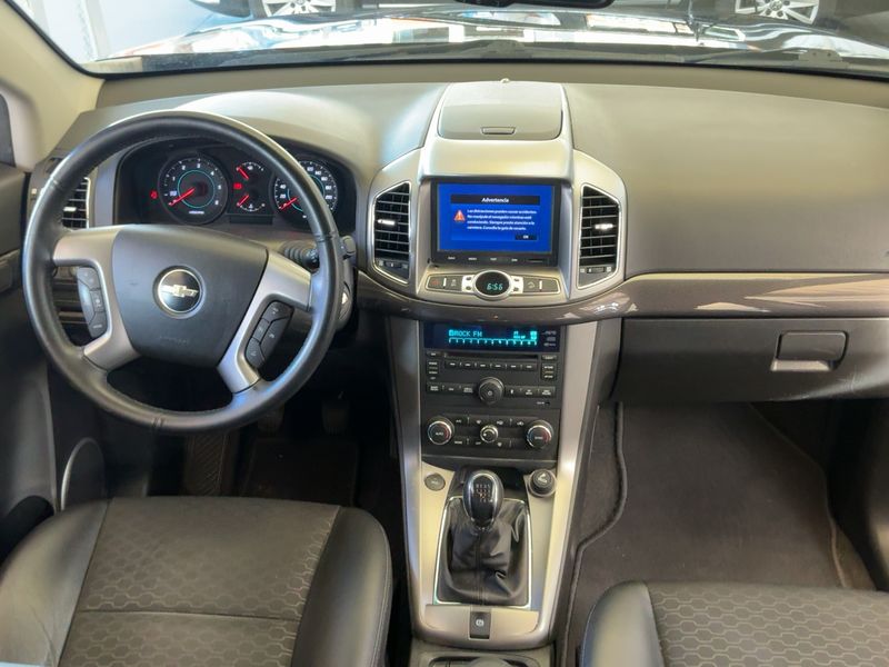 Chevrolet Captiva 2.2 Diesel D LT 2WD — zdjęcie 12