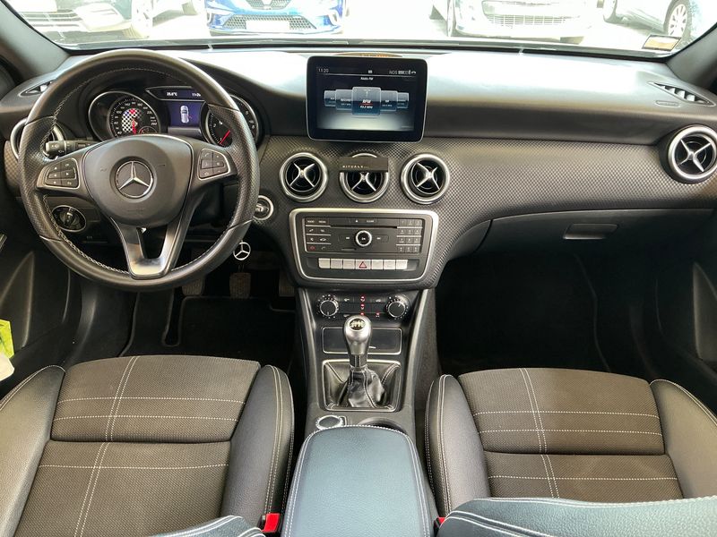 Mercedes-Benz A-Klasse A 180 CDI BlueEfficiency Urban — zdjęcie 12