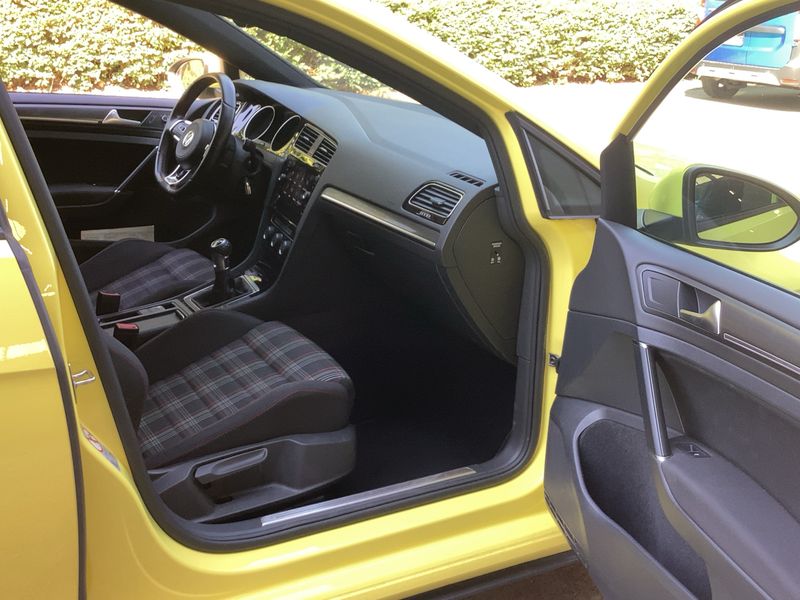 Volkswagen Golf VII 2.0 TSI GTI BlueMotion Tech — zdjęcie 11