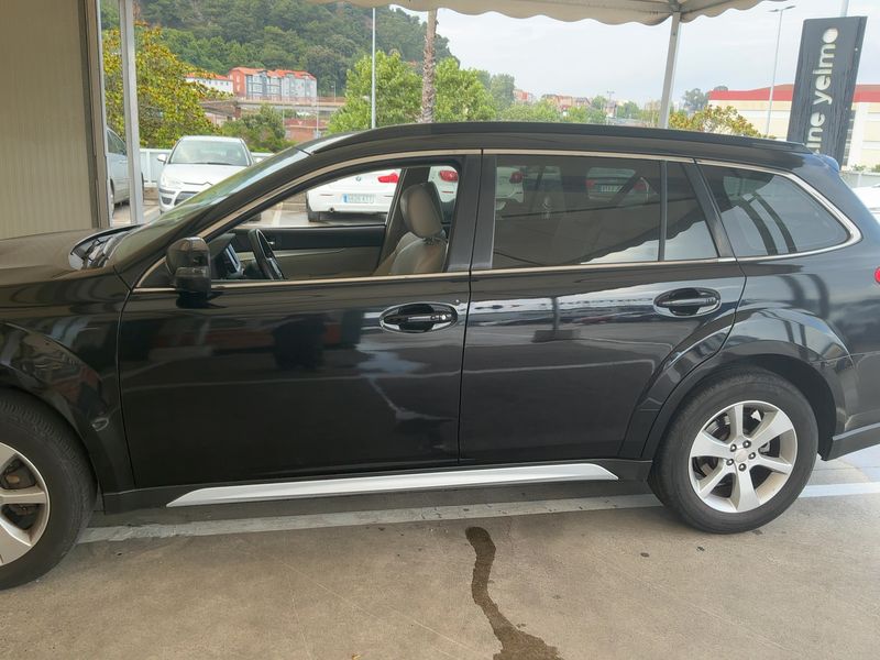 Subaru Legacy 2.0 Diesel Outback Executive 2014 – снимка 4