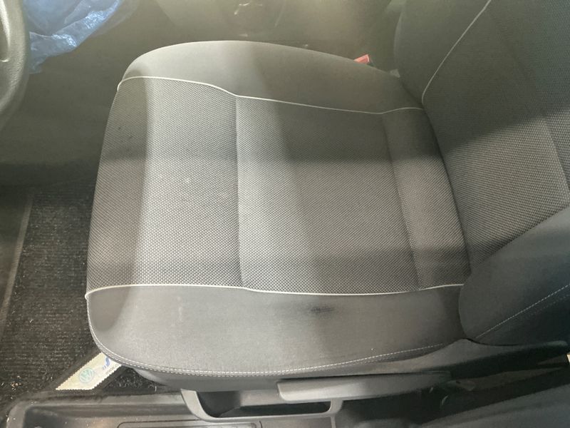 Volkswagen T5 Multivan 2.0 TDI Startline 2012 – снимка 33