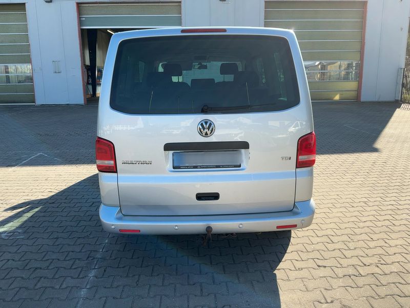 Volkswagen T5 Multivan 2.0 TDI Startline — zdjęcie 5