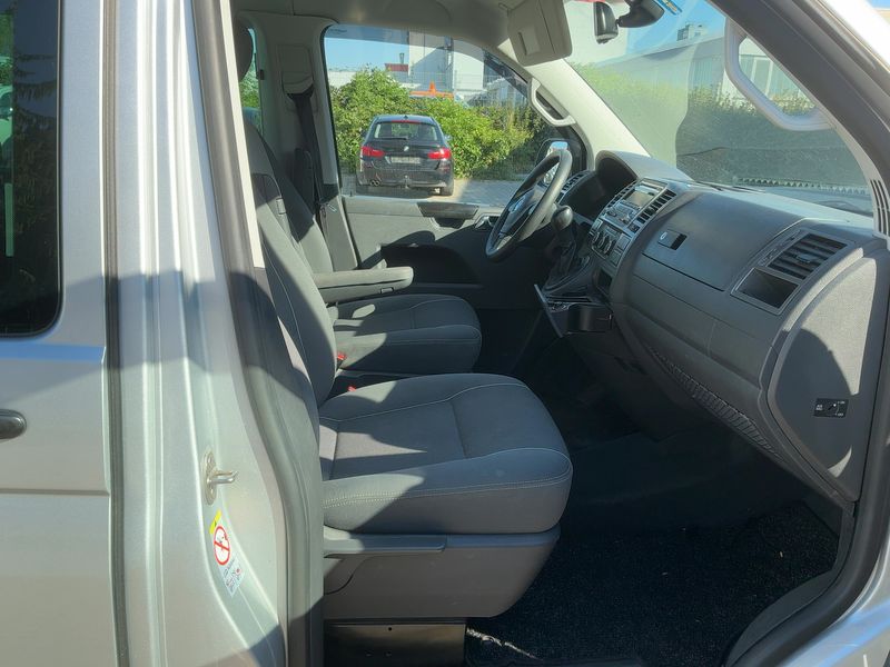 Volkswagen T5 Multivan 2.0 TDI Startline — zdjęcie 11