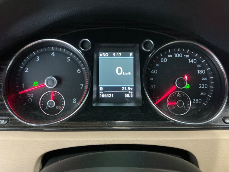 Volkswagen CC 3.6 V6 FSI 4Motion — zdjęcie 13