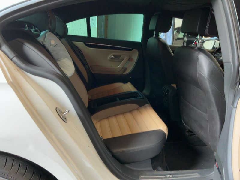 Volkswagen CC 3.6 V6 FSI 4Motion — zdjęcie 14