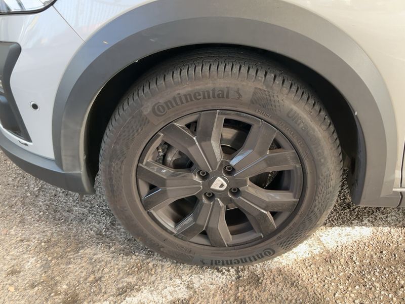Dacia Jogger 1.0 TCe Extreme 2022 – снимка 3