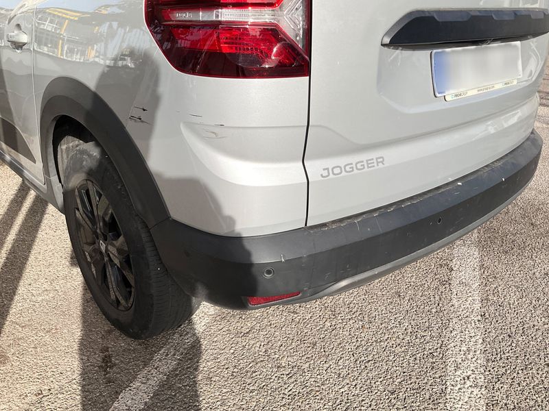 Dacia Jogger 1.0 TCe Extreme 2022 – снимка 25