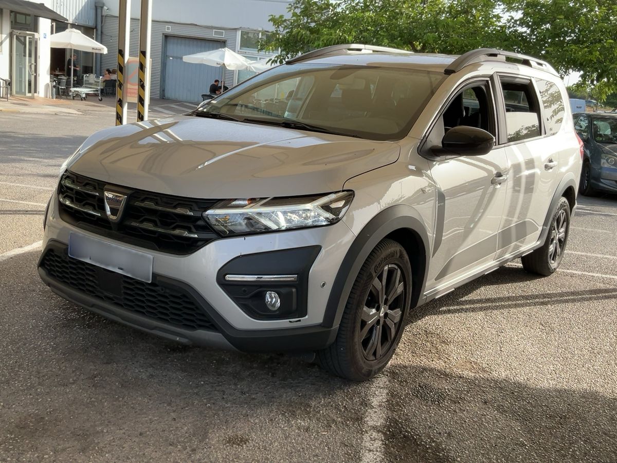 Dacia Jogger 2022 — photo 1