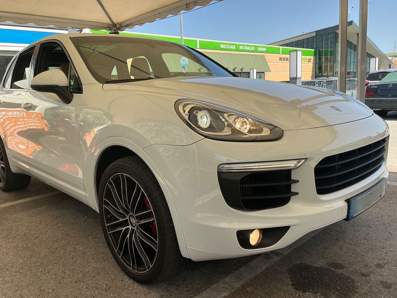 Porsche Cayenne Diesel — zdjęcie 8