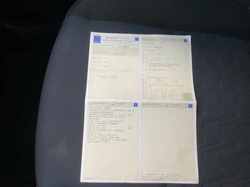 Mazda 2 1.5 Diesel Evolve — zdjęcie 15