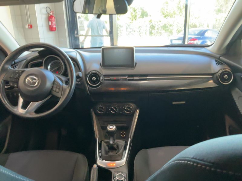 Mazda 2 1.5 Diesel Evolve — zdjęcie 12