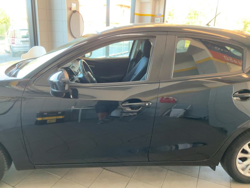 Mazda 2 1.5 Diesel Evolve — zdjęcie 4