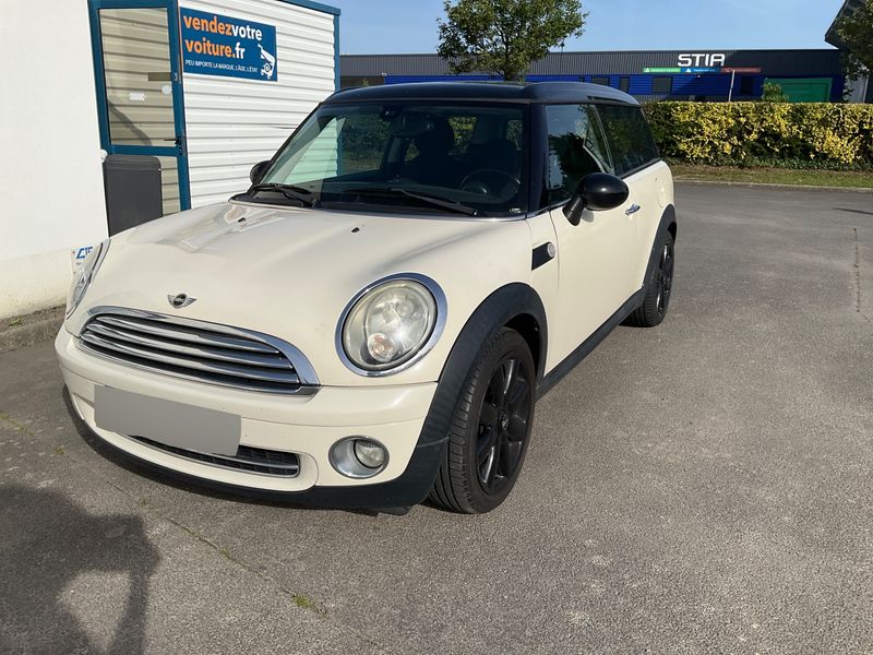 MINI Clubman