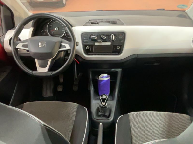 Seat Mii 1.0 Chic — zdjęcie 12