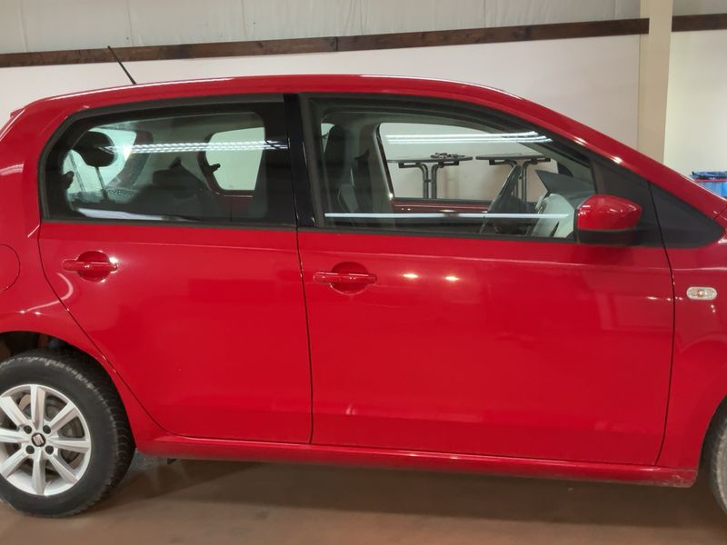 Seat Mii 1.0 Chic — zdjęcie 7