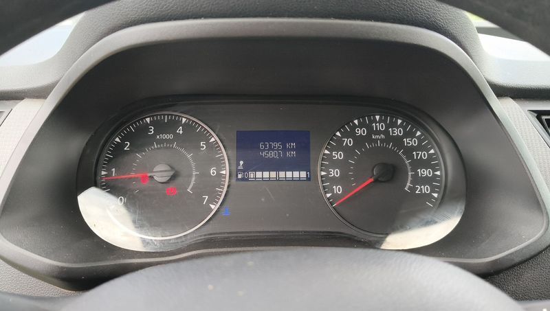 Renault Express 1.5 BLUE dCi Confort — zdjęcie 11