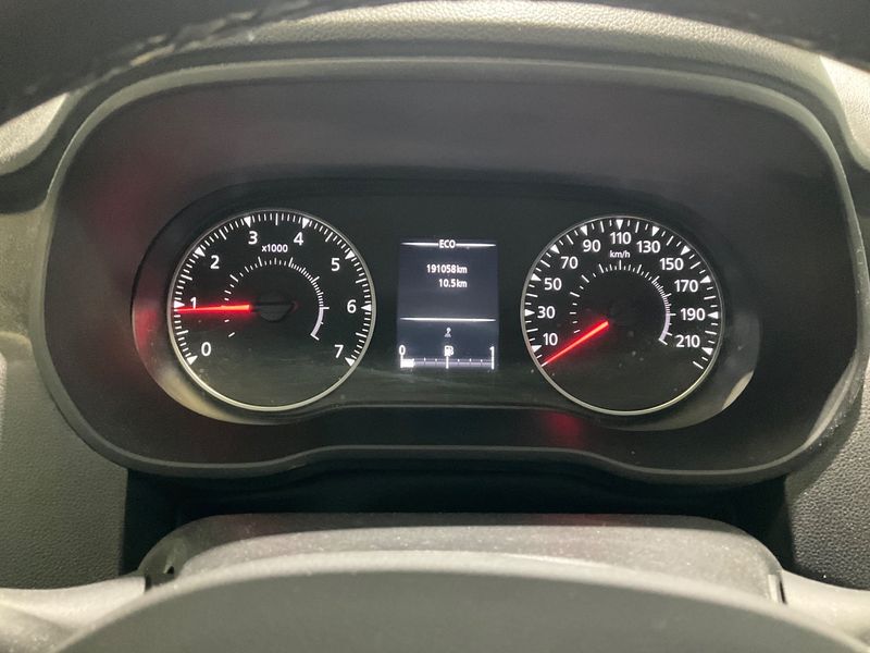 Dacia Duster 1.5 dCi Comfort — zdjęcie 13