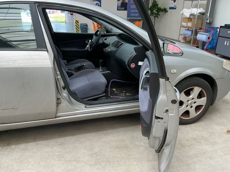 Nissan Primera 2.0 Acenta — zdjęcie 3