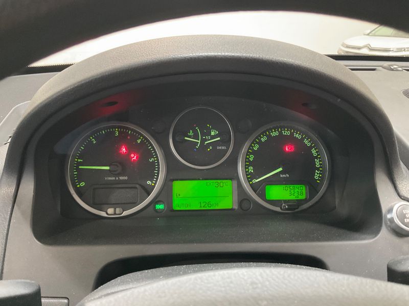 Land Rover Freelander 2.2 Td4 S — zdjęcie 13