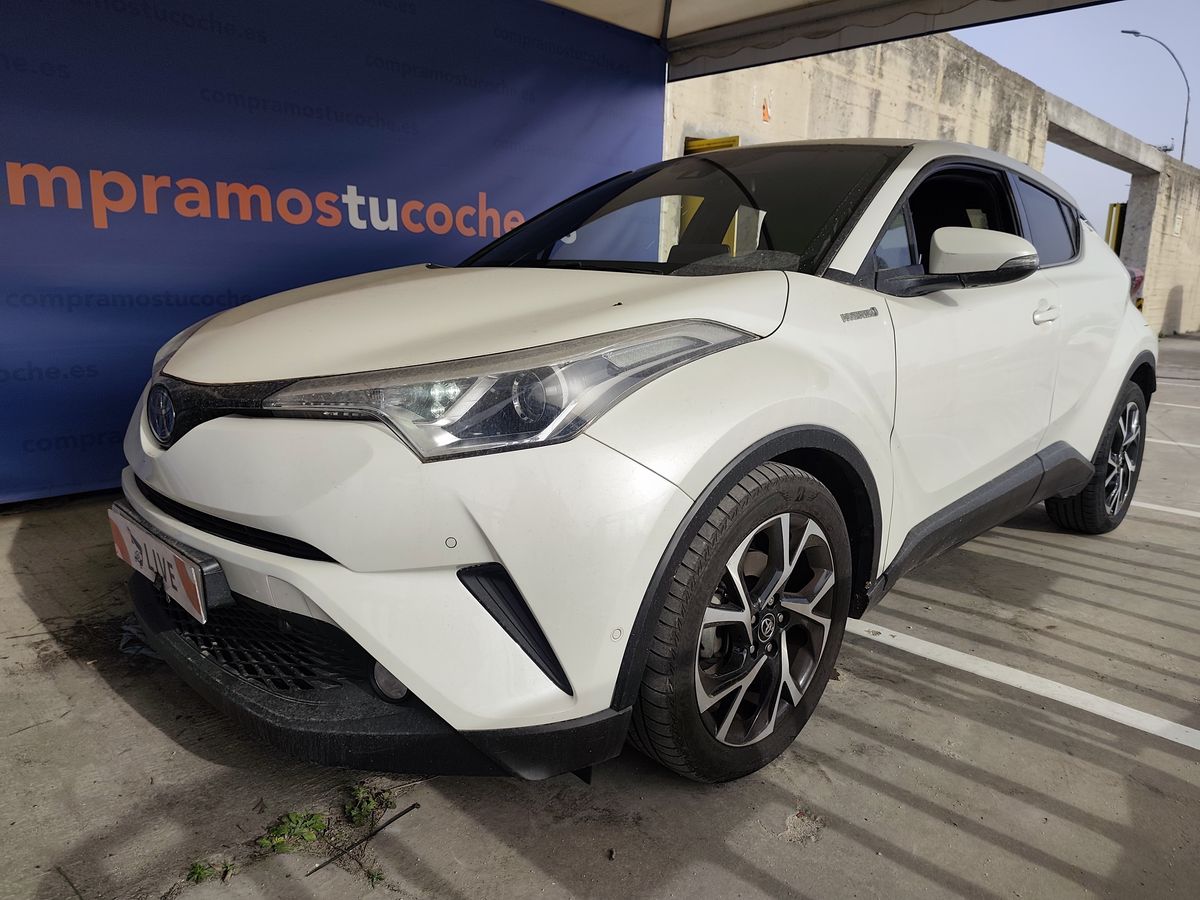Toyota C-HR d'occasion