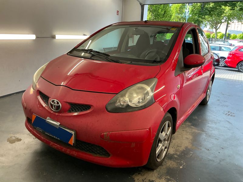 Toyota Aygo 1.0 Cool — zdjęcie 1