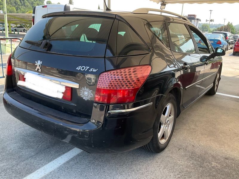 Peugeot 407 1.6 HDi Business Line — zdjęcie 2