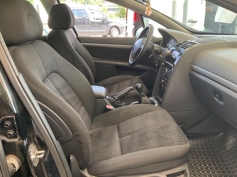 Peugeot 407 1.6 HDi Business Line — zdjęcie 3