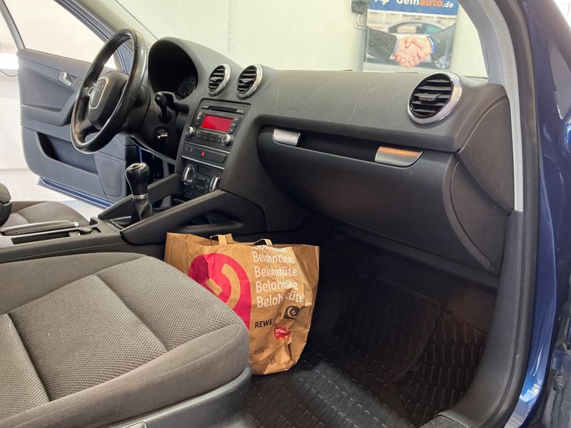 Audi A3 Sportback 1.6 TDI Attraction 2012 – снимка 45