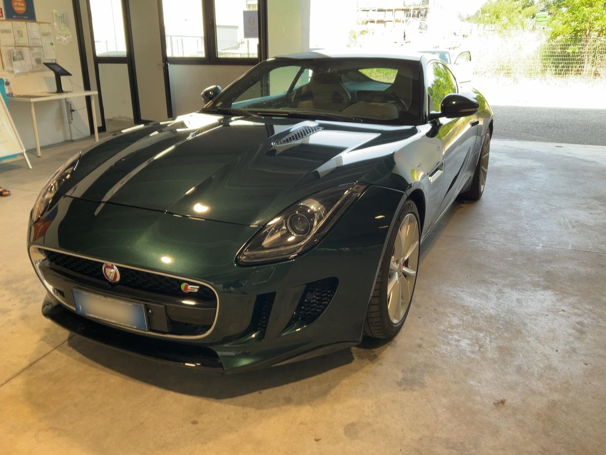 Jaguar F-TYPE 2014