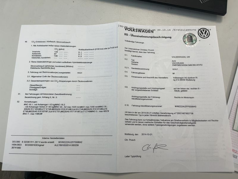 Volkswagen Golf VII 2.0 TDI Cup BlueMotion Tech 2014 – снимка 22