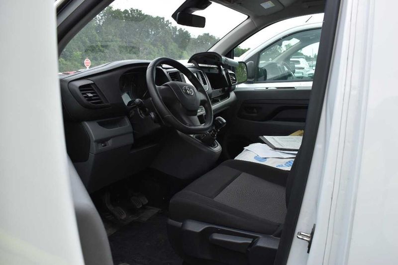 Toyota ProAce 1.5 D-4D L1 Kasten Meister — zdjęcie 5