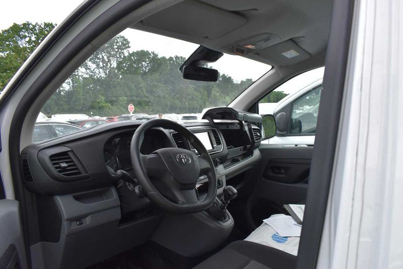 Toyota ProAce 1.5 D-4D L1 Kasten Meister — zdjęcie 6