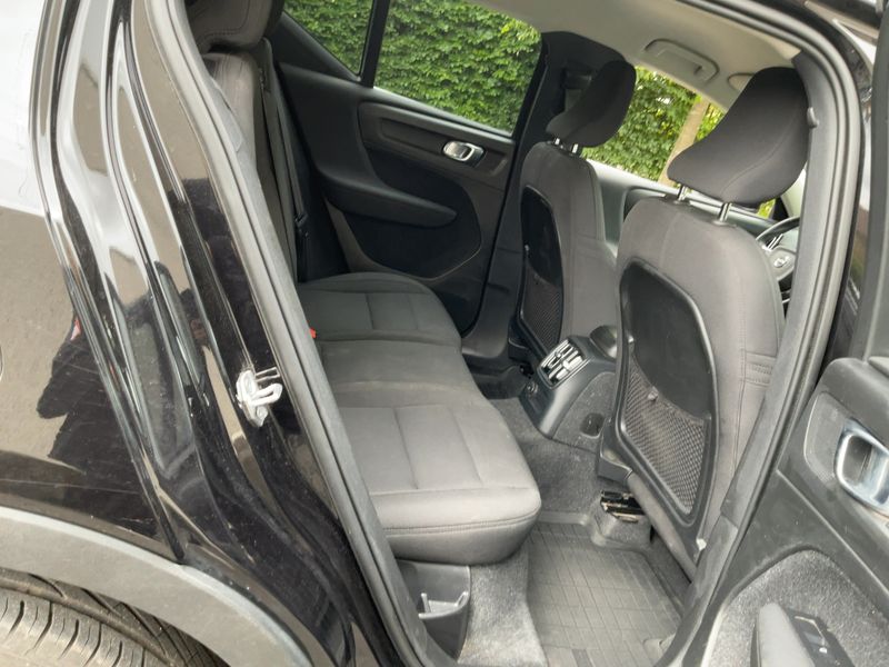 Volvo XC40 1.5 T5 Plug-in Hybrid Inscription Expression 2WD — zdjęcie 14