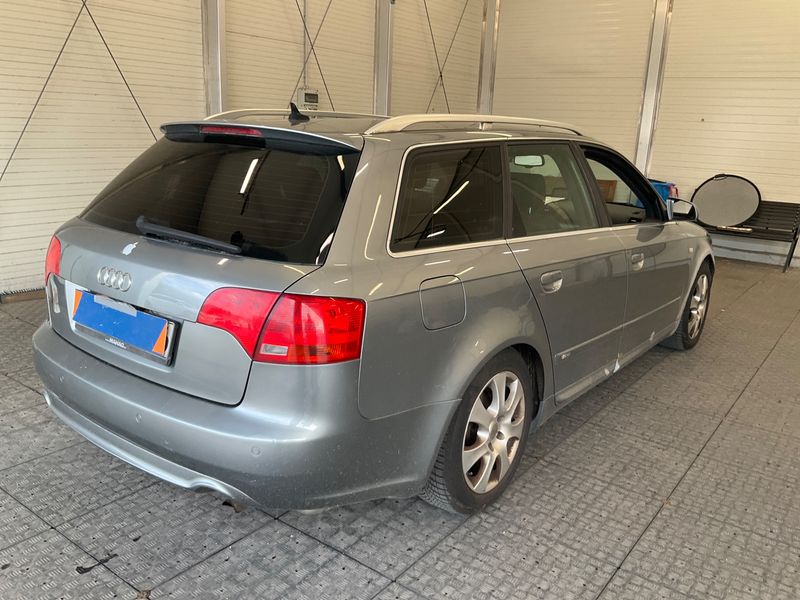 Audi A4 2.0 TDI — zdjęcie 2