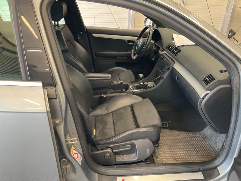 Audi A4 2.0 TDI — zdjęcie 3
