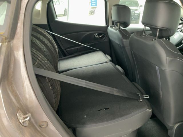 Renault Clio 1.2 Paris — zdjęcie 14
