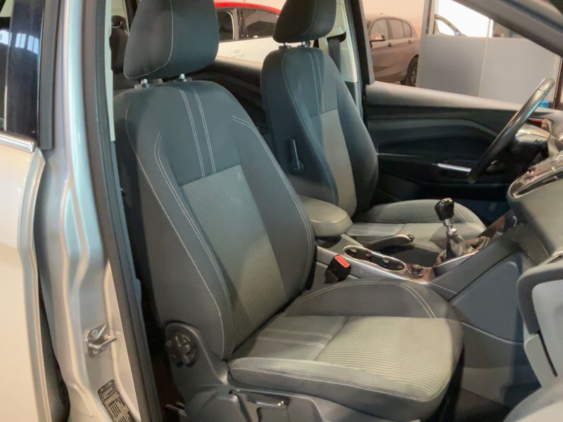 Ford Grand C-Max 1.6 TDCi Titanium — zdjęcie 11