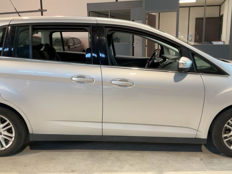 Ford Grand C-Max 1.6 TDCi Titanium — zdjęcie 7