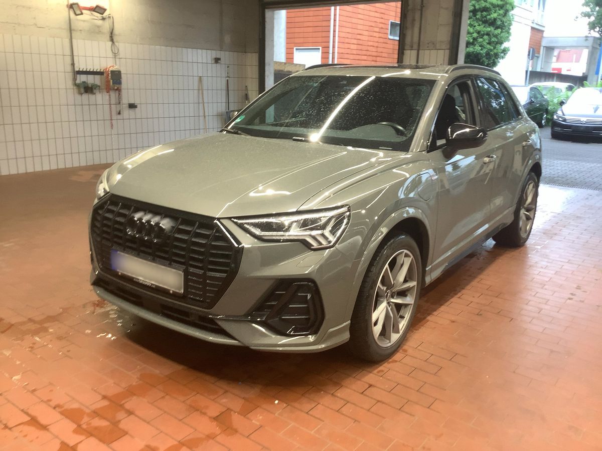 Audi Q3 2021