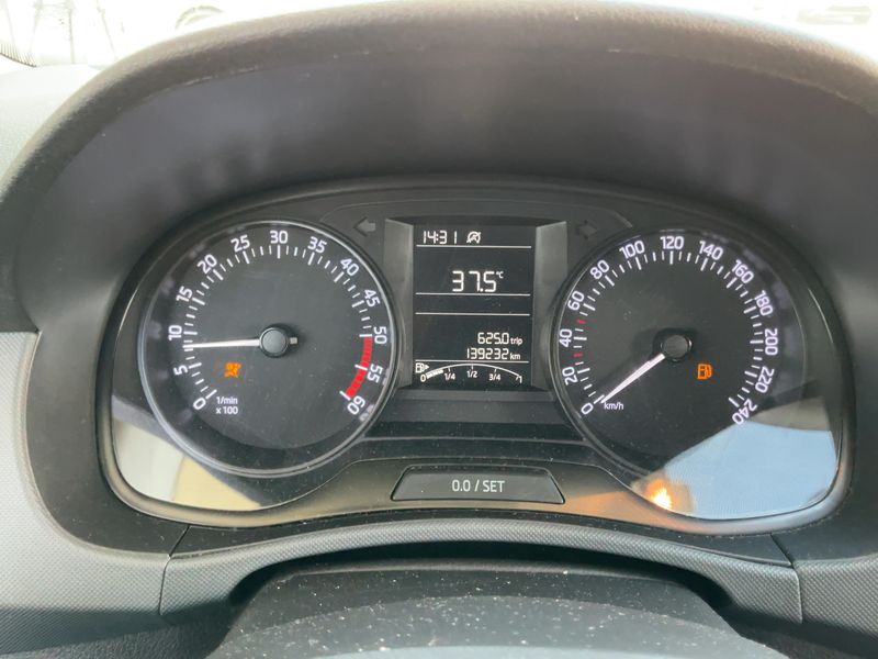 Skoda Fabia 1.4 TDI Cool Plus — zdjęcie 13