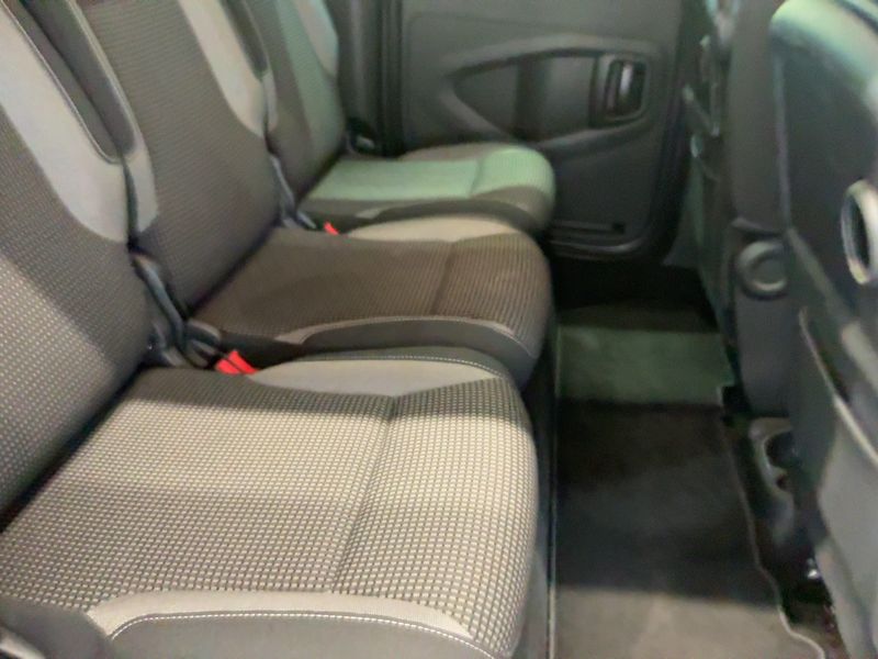 Peugeot Partner 1.2 PureTech Allure 2018 – снимка 20