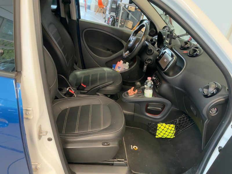 Smart forfour 0.9 Turbo Basis Prime — zdjęcie 11
