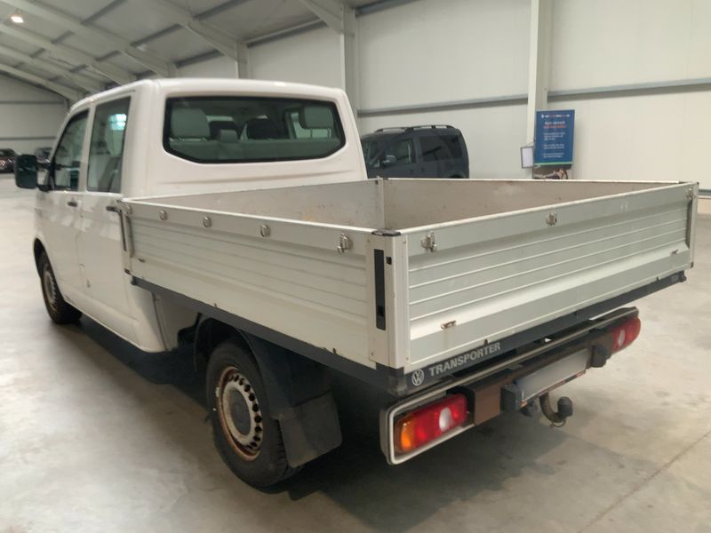 Volkswagen T5 Transporter 2.0 TDI Pritsche Doppelkabine — zdjęcie 3