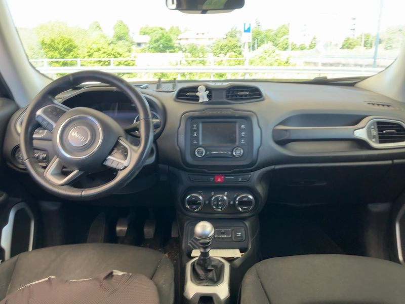 Jeep Renegade 1.6 M-Jet Limited FWD — zdjęcie 12