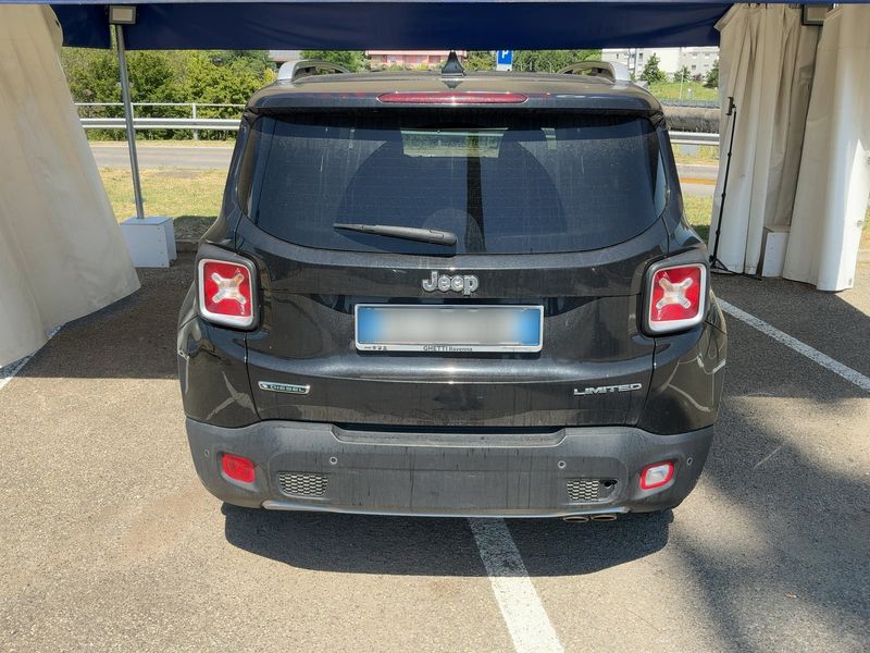 Jeep Renegade 1.6 M-Jet Limited FWD — zdjęcie 5