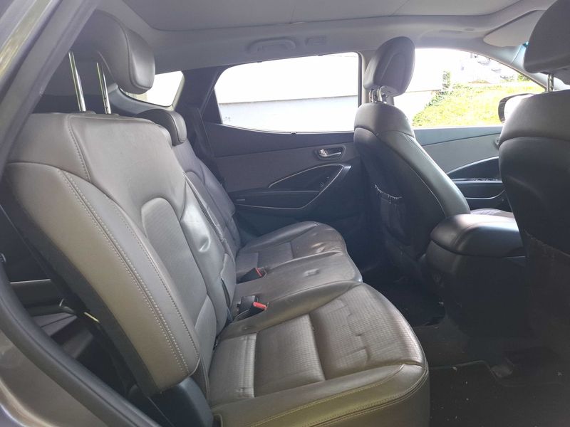 Hyundai Santa Fe 2.2 CRDi Premium 4WD — zdjęcie 14