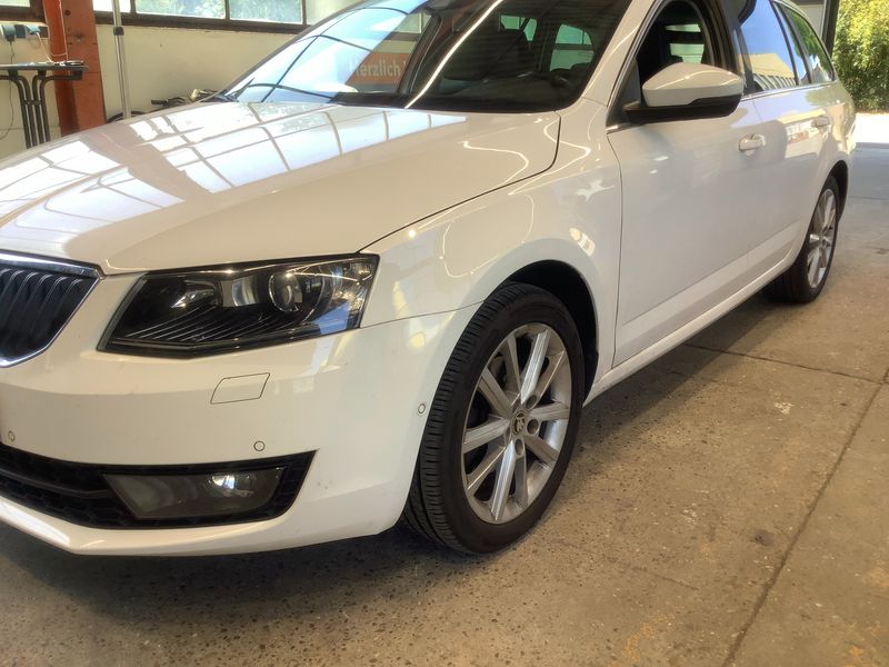 Skoda Octavia 2.0 TDI Elegance 2015 – снимка 2